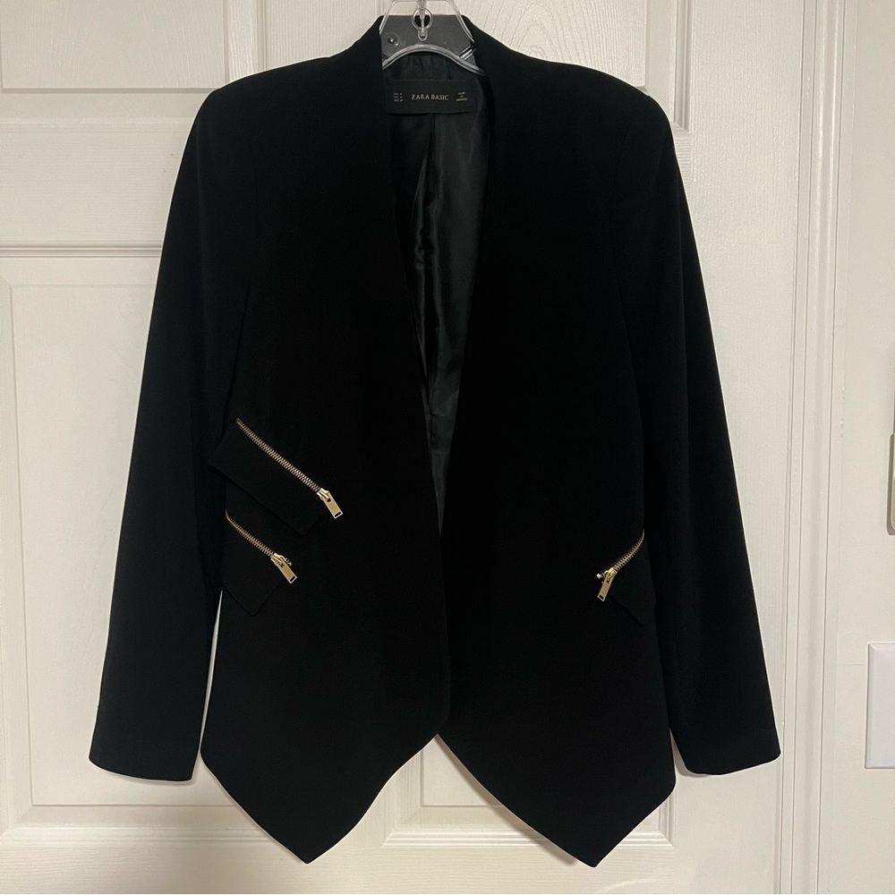 Zara Basic Black Open-Front Blazer with Gold Zipper Detail Size M NWOT